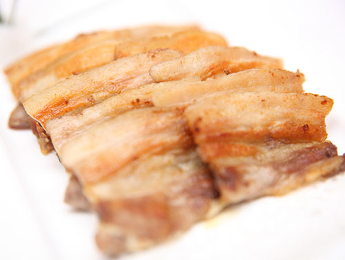 肉类—香煎黑猪肉